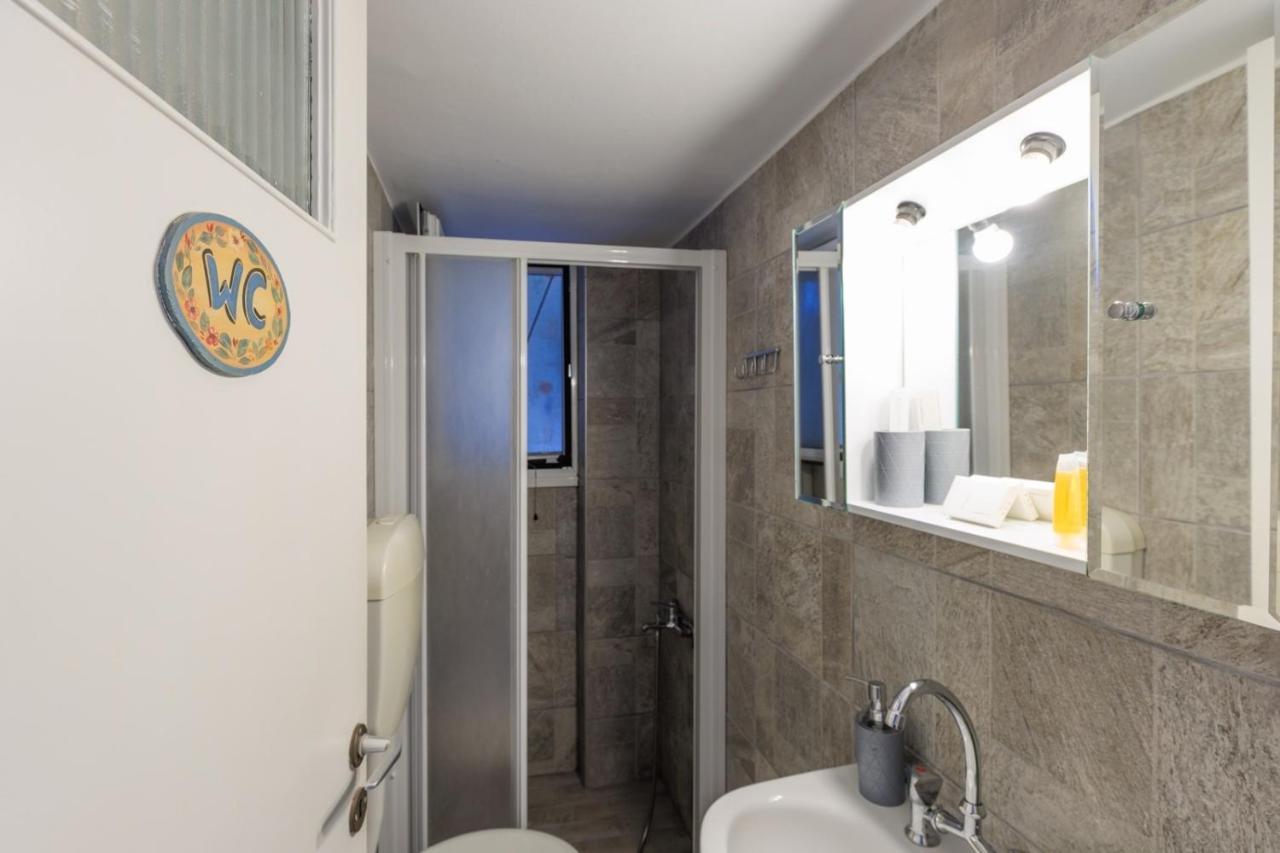 Aiolos Koukaki Center Apartment Atenas Exterior foto